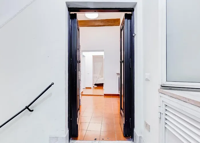 Spanish Square - Romedreamhome