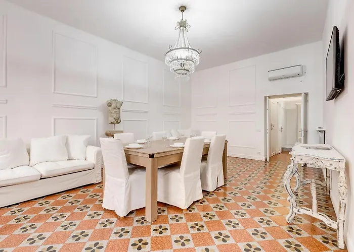 Spanish Square - Romedreamhome *